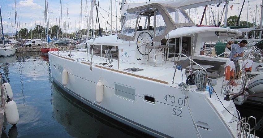 Lagoon 400 S2
