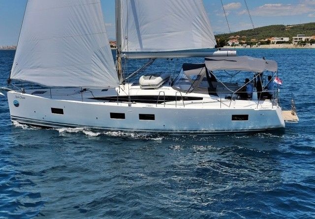 Jeanneau 54