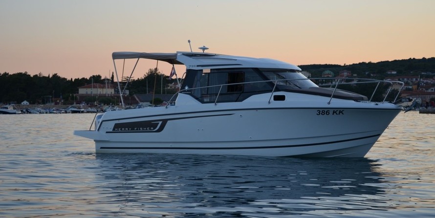 Jeanneau Merry Fisher 795