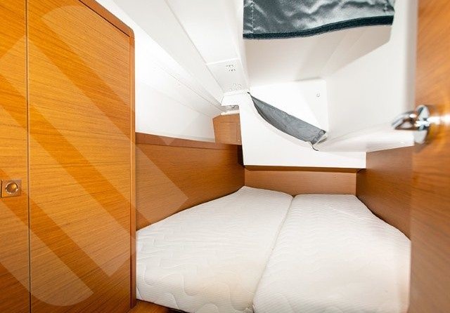 Jeanneau Sun Odyssey 349