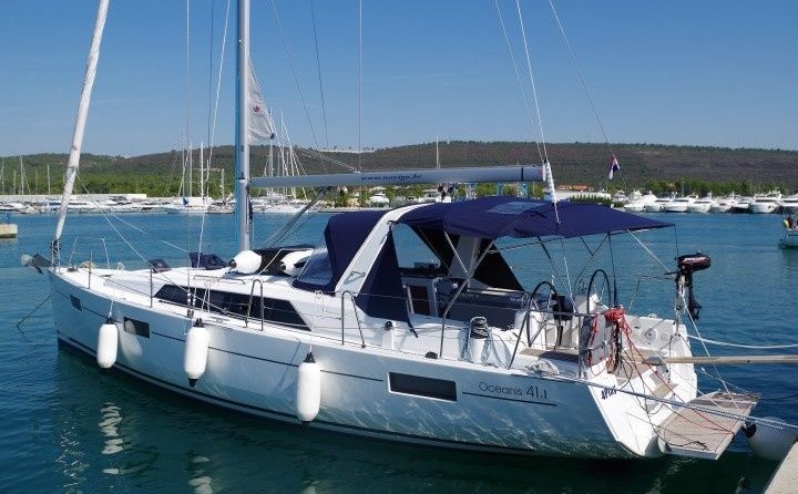 Beneteau Oceanis 41.1