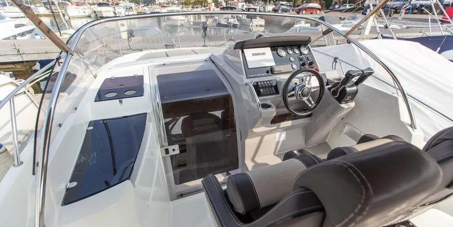 Jeanneau Cap Camarat 9.0 WA