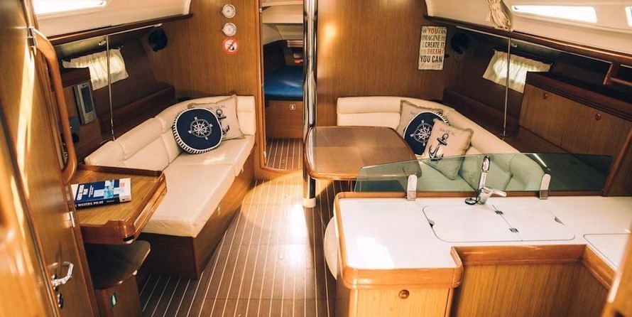 Jeanneau Sun Odyssey 42