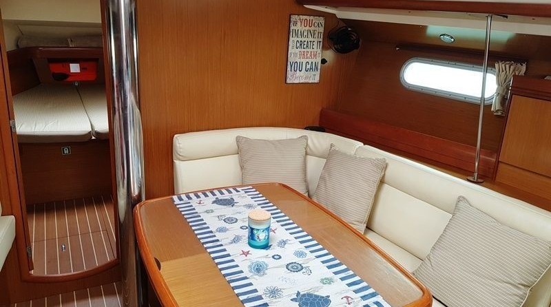 Jeanneau Sun Odyssey 42
