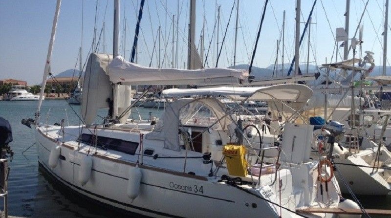 Beneteau Oceanis 34
