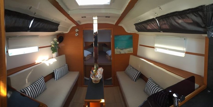 Jeanneau Sun Odyssey 349