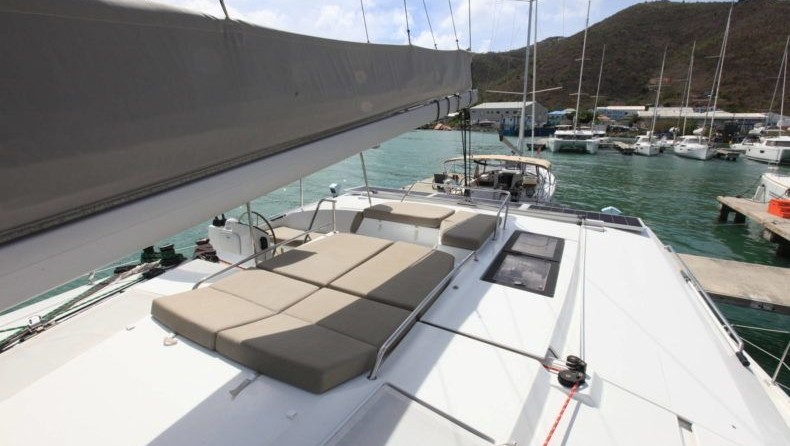 Fountaine Pajot Helia 44