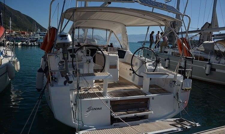 Beneteau Oceanis 35