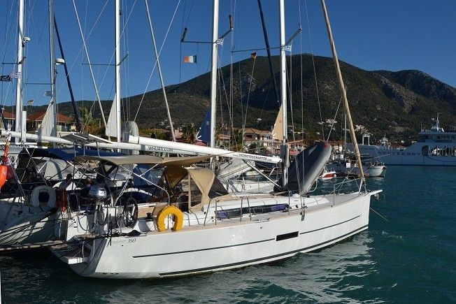 Dufour 350