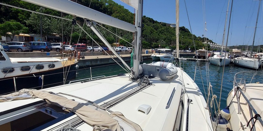 Beneteau Oceanis 41.1