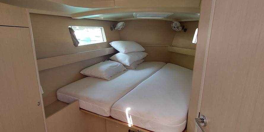 Beneteau Oceanis 41.1