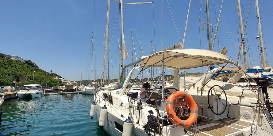 Beneteau Oceanis 41.1