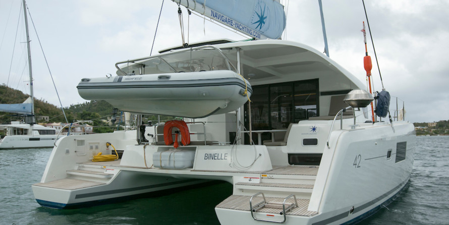 Lagoon 42