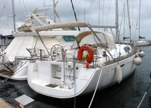 Beneteau Oceanis 43