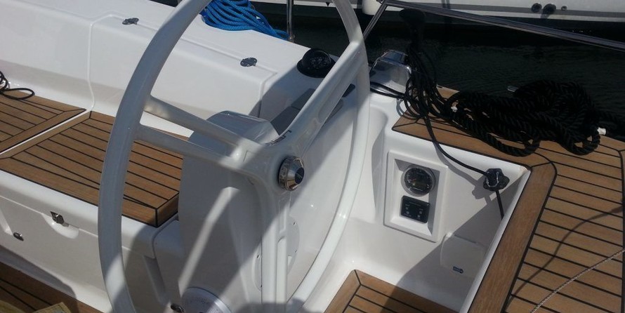 Elan 45