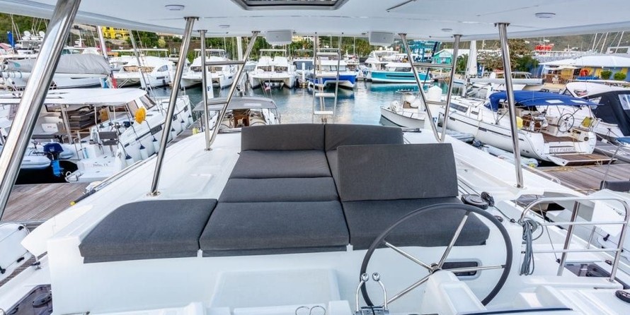 Lagoon 46