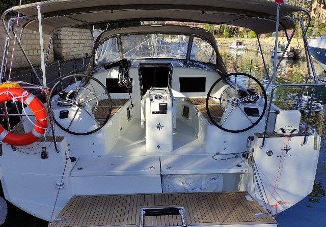 Jeanneau Sun Odyssey 410