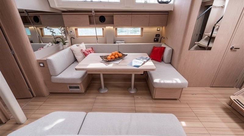 Beneteau Oceanis 51.1