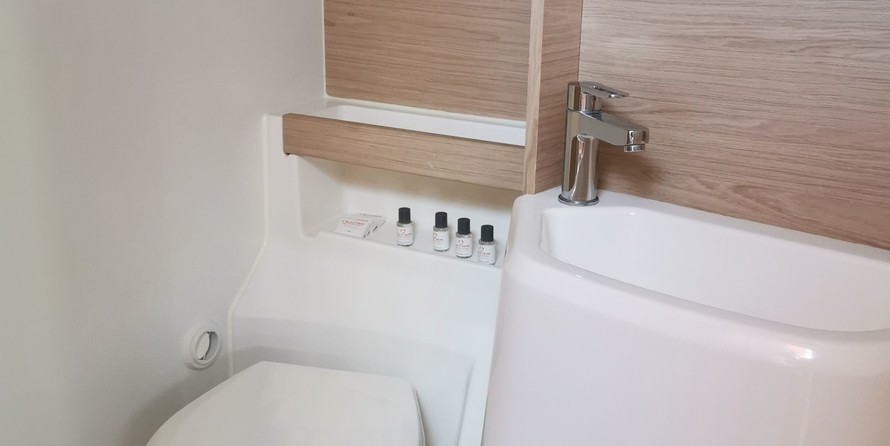 Beneteau Oceanis 51.1