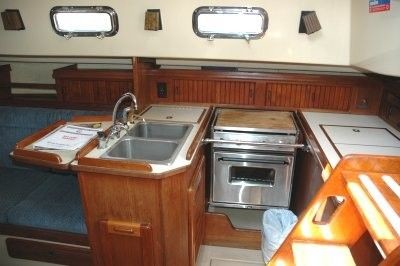 Island gypsy 32 sedan