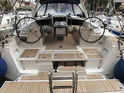 Beneteau Oceanis 48