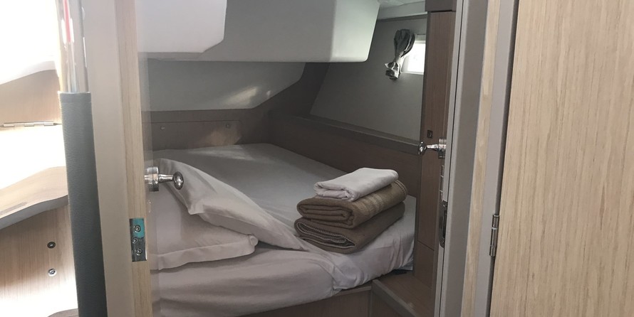 Beneteau Oceanis 45