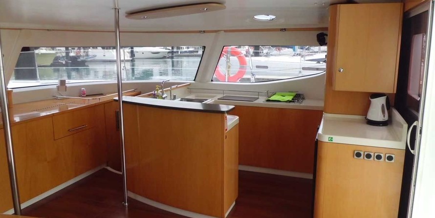 Fountaine Pajot Salina 48