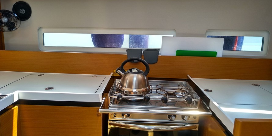 Jeanneau Sun Odyssey 410