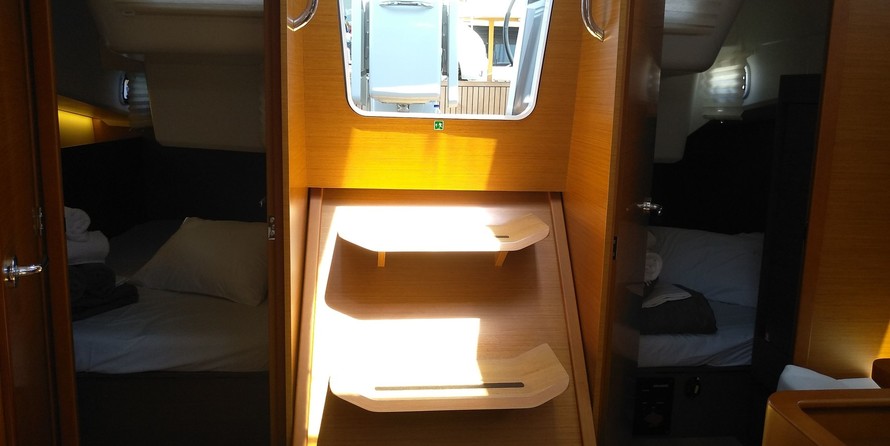 Jeanneau Sun Odyssey 410