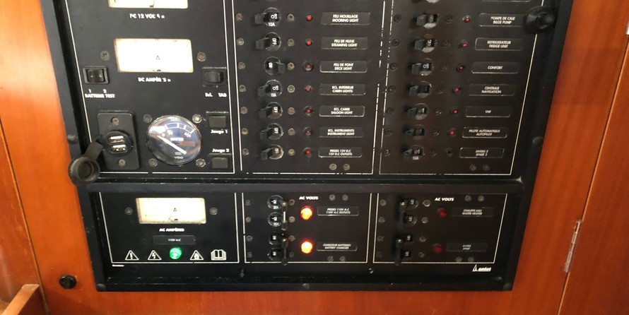 Beneteau Oceanis 461