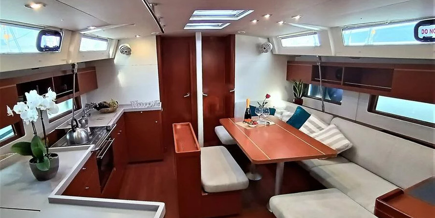 Beneteau Oceanis 46.1