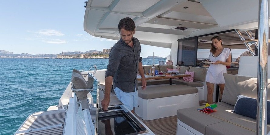 Fountaine Pajot Astréa 42