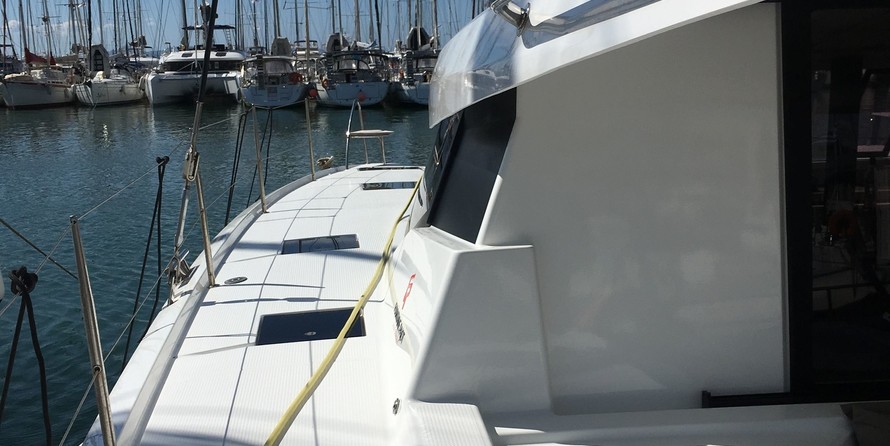 Fountaine Pajot Astréa 42