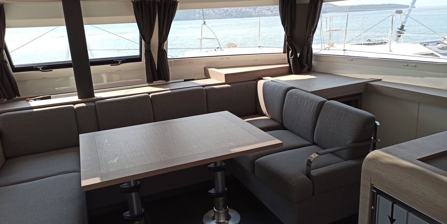 Fountaine Pajot Elba 45