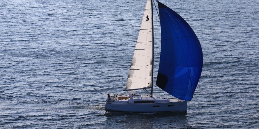 Beneteau Oceanis 35