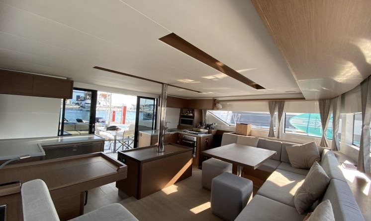 Lagoon 50
