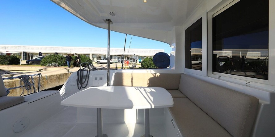 Lagoon 40