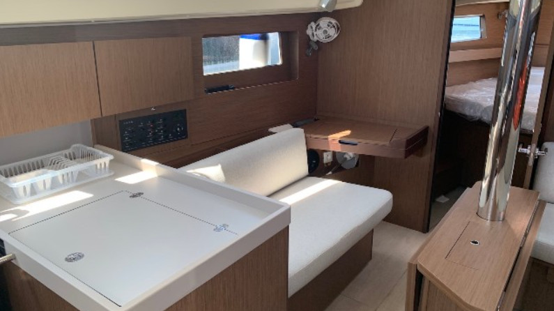 Beneteau Oceanis 41.1