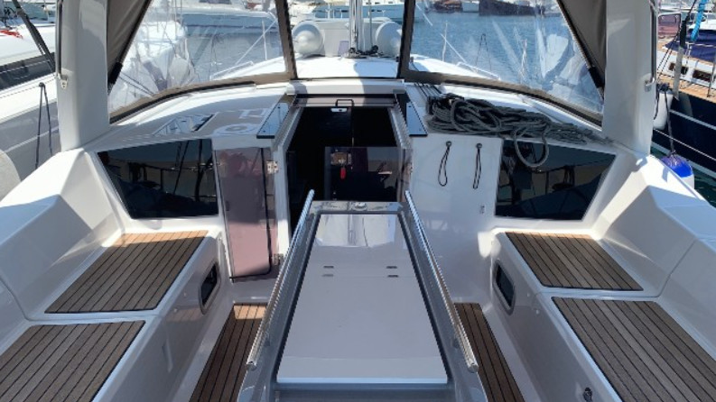 Beneteau Oceanis 41.1