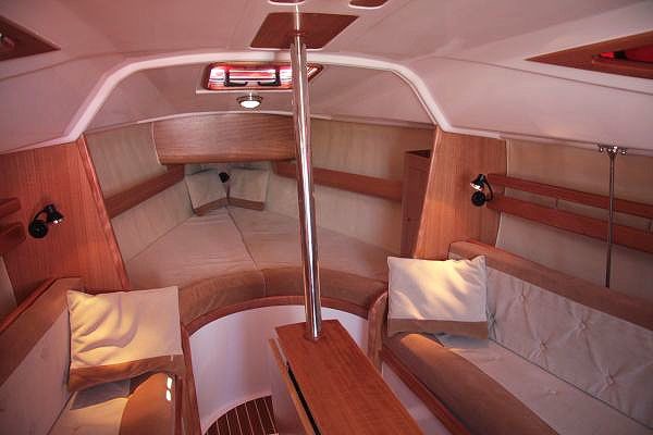 Northman Maxus 28