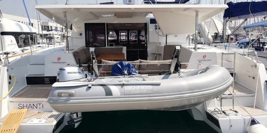 Fountaine Pajot Lucia 40