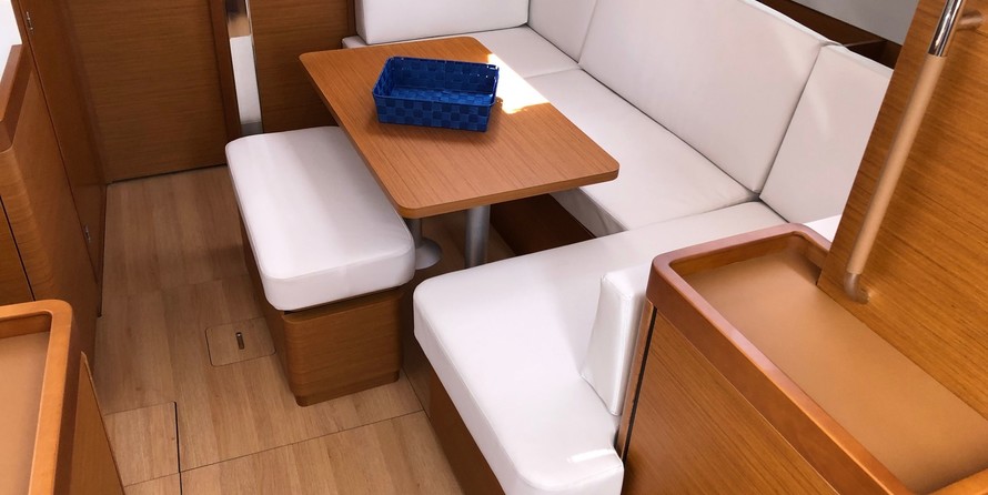 Jeanneau Sun Odyssey 440