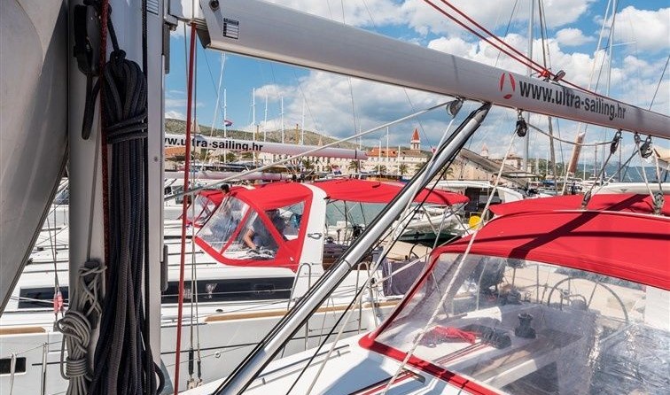 Beneteau Oceanis 41