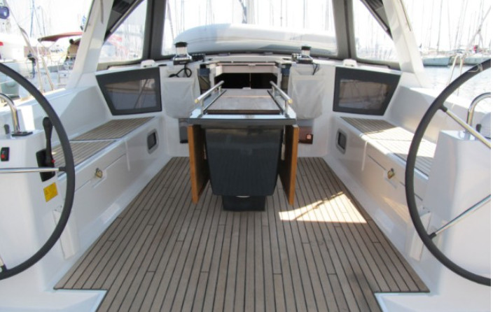 Beneteau Oceanis 45