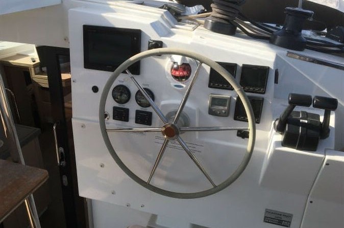 Fountaine Pajot Lucia 40