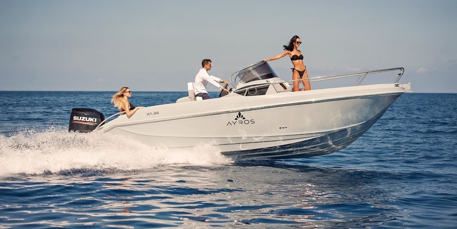 Pro-line 24 walkaround cuddy