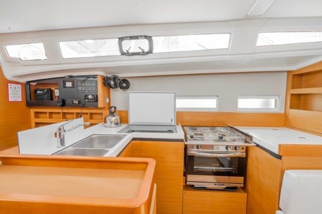 Jeanneau Sun Odyssey 410