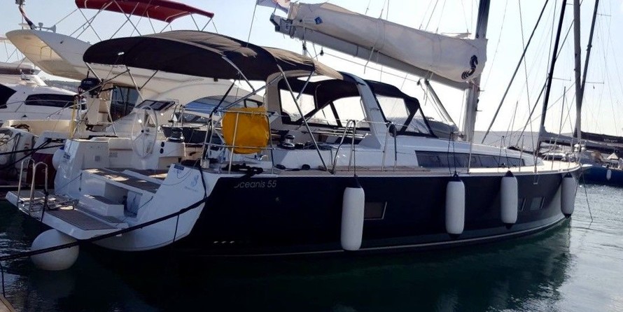 Beneteau Oceanis 55