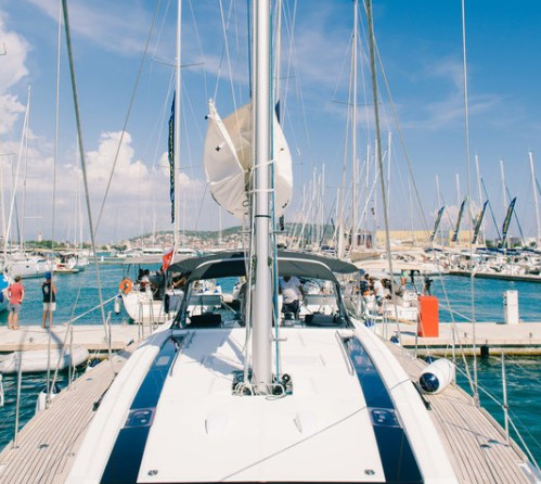 Beneteau Oceanis 55