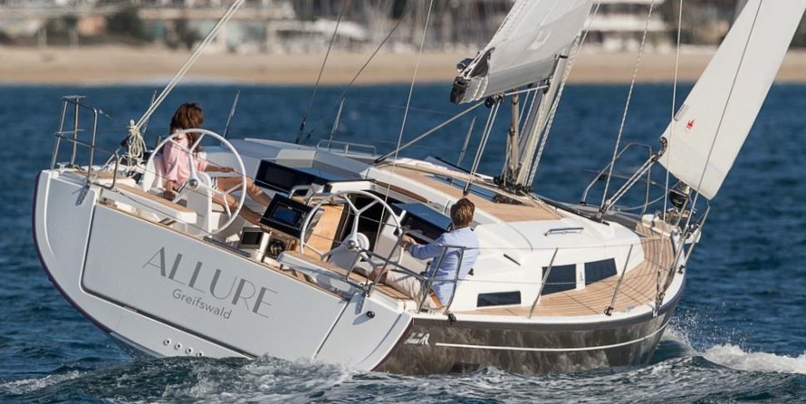 Hanse 388